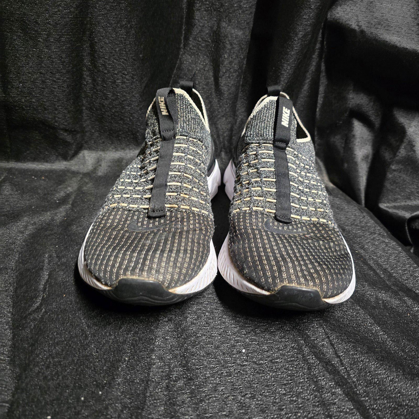 Nike Nike React Phantom Run FK 2 Flyknit Shoes Oreo Sz 11 Size US 11 / EU 44 - 3 Thumbnail