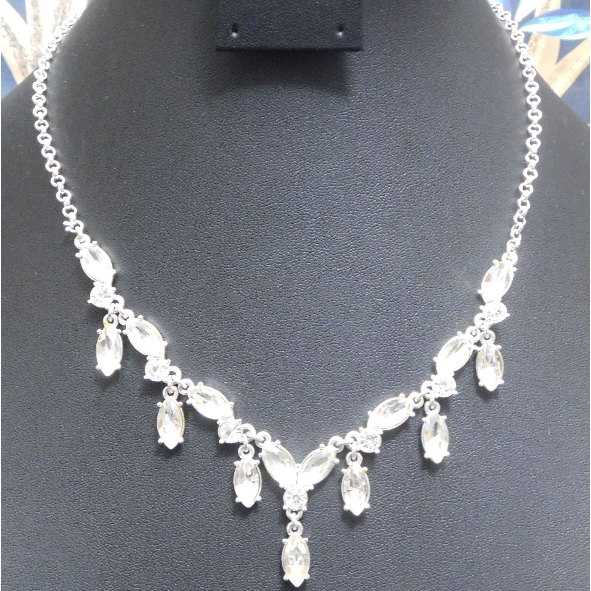 Other Elegant Glam Gemmed Bridal Silver Tone Necklace Size ONE SIZE - 2 Thumbnail