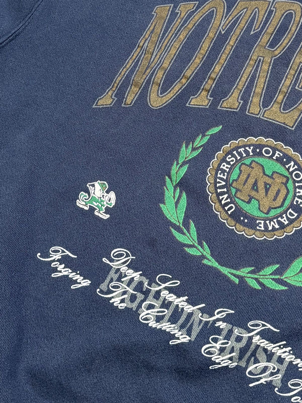 NCAA Vintage Notre Dame Fighting Irish Sweatshirt University 90s Size US XL / EU 56 / 4 - 8 Thumbnail