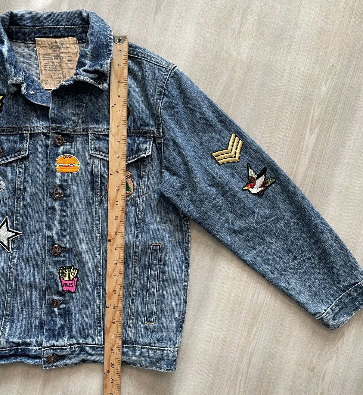 Old Navy VTG Y2K 06 Old Navy Denim Trucker W/ Y2K Patch Collection Size L / US 10 / IT 46 - 9 Thumbnail