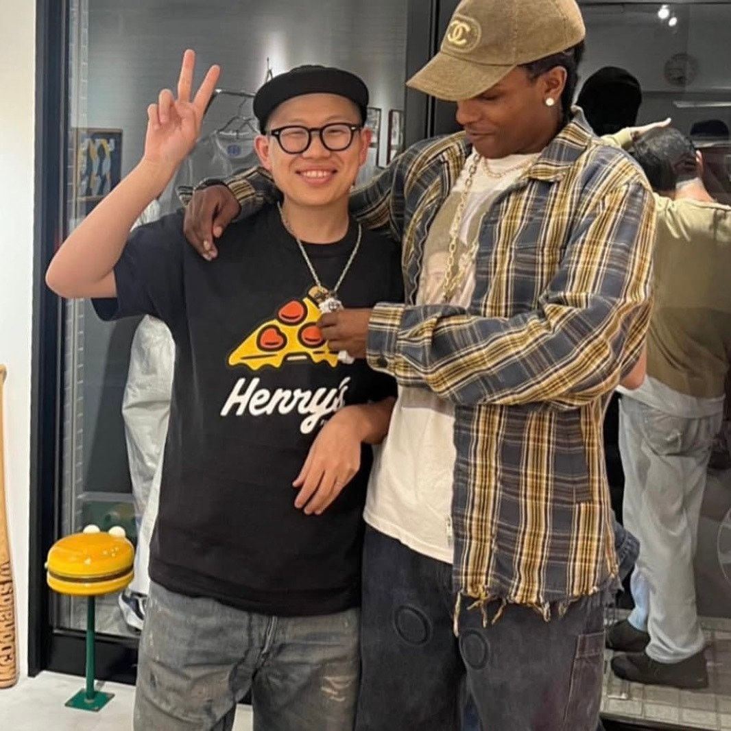 Human Made Henry’s Pizza Black Slice Tee Size US M / EU 48-50 / 2 - 2 Thumbnail