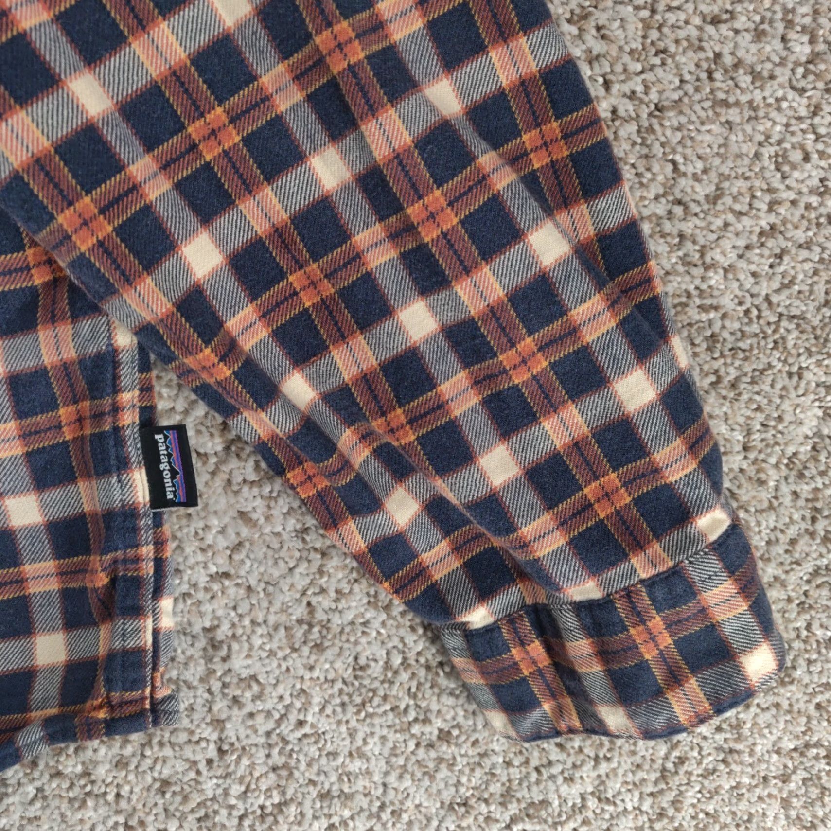 Patagonia Patagonia Fjord Flannel Shirt Mens Large Plaid Lightweight Long Sleeve Size US L / EU 52-54 / 3 - 4 Thumbnail