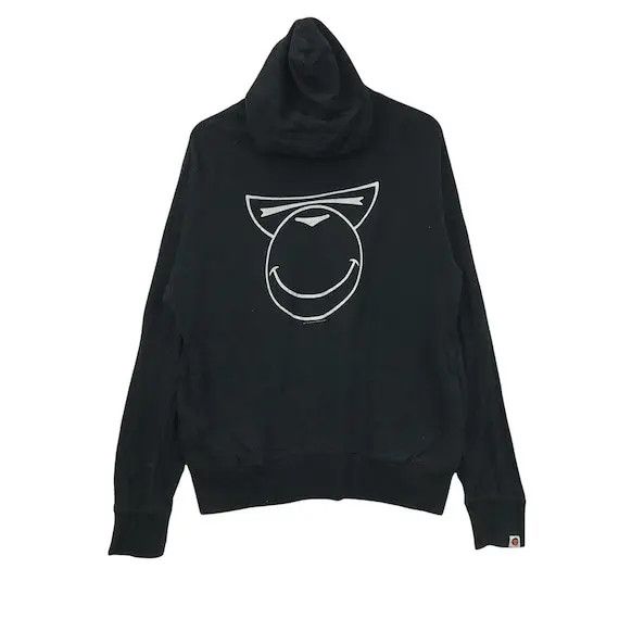 Bape Vtg BAPE A BATHING APE Baby Milo Maskman Face Hoodie Size US M / EU 48-50 / 2 - 1 Thumbnail