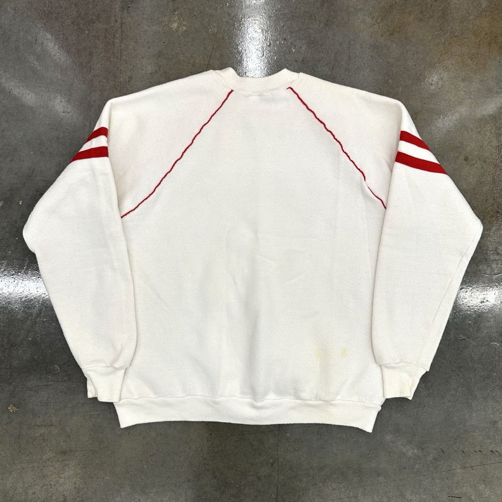 Jerzees VINTAGE Jerzees By Russell Crewneck Sweatshirt White Red XL Men Size US XL / EU 56 / 4 - 4 Thumbnail