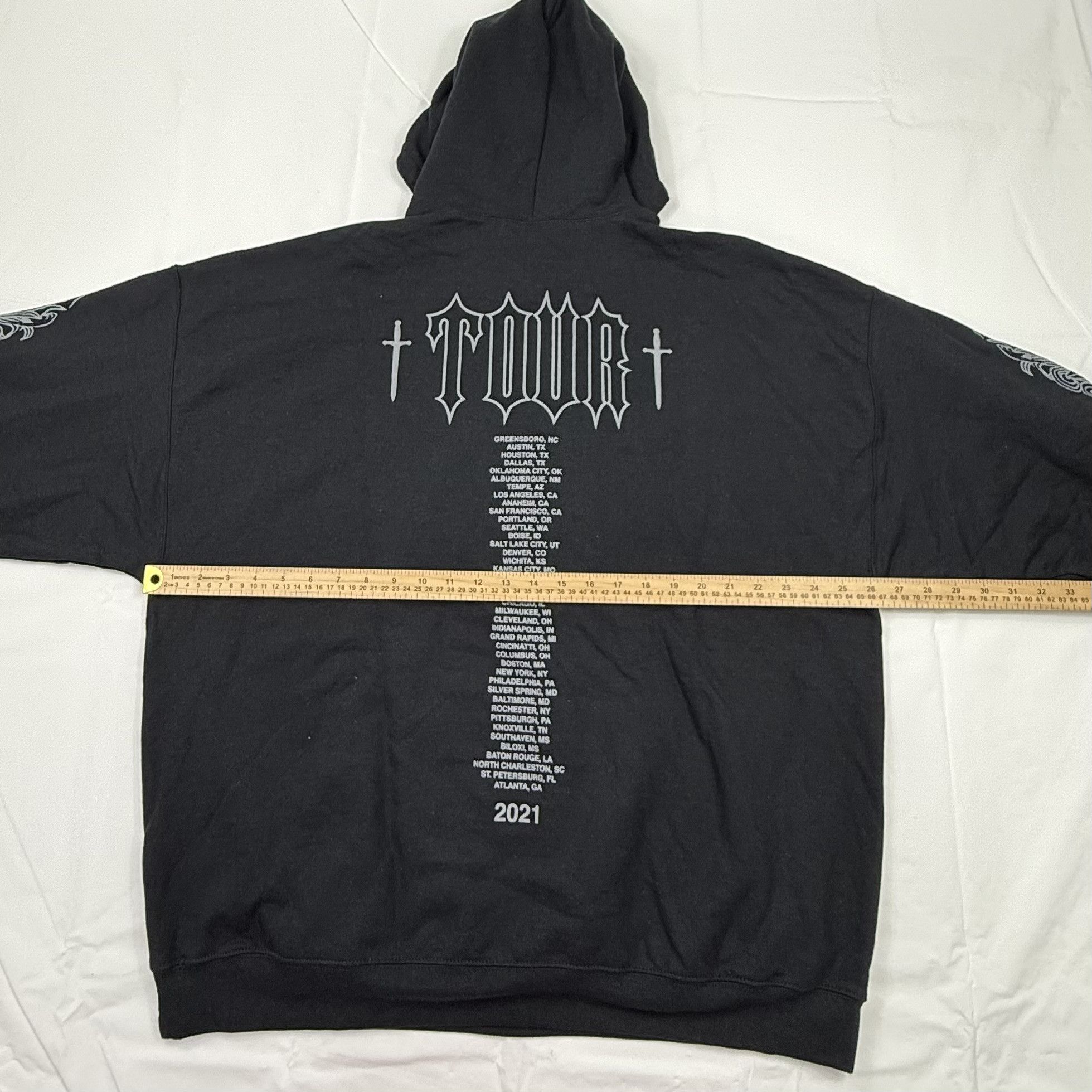 Other The Thread Shop 2021 Tour Hoodie Black Greek Letter Sleeve Size US XXL / EU 58 / 5 - 4 Thumbnail