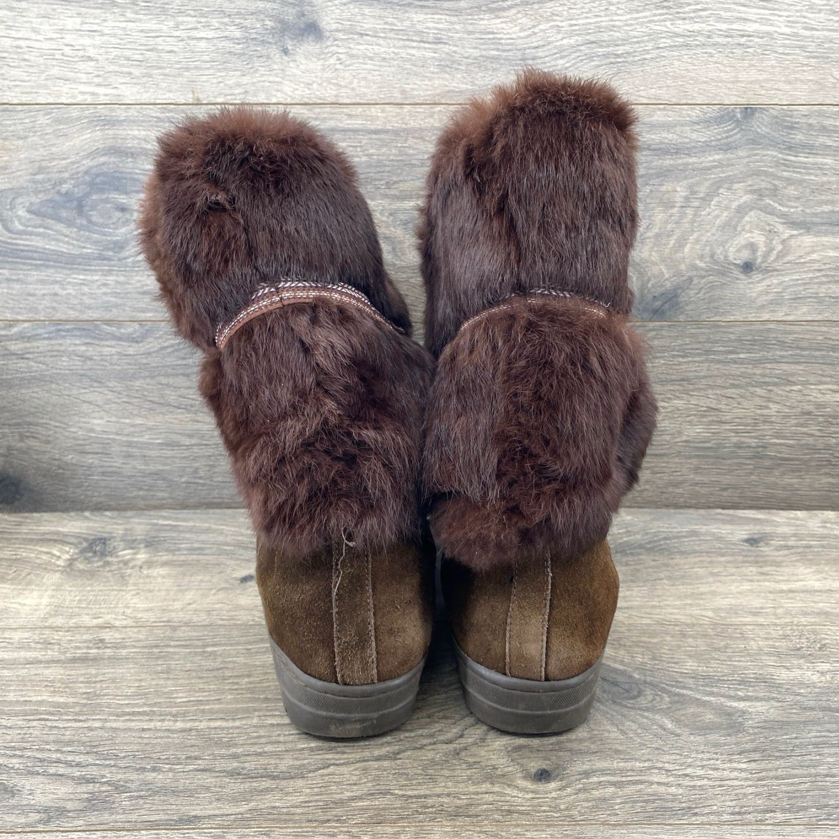 VINTAGE Minnetonka Women's Boot Brown Faux Fur Suede Bootie Size 8 Mid-Calf Warm Cozy Boots Womens