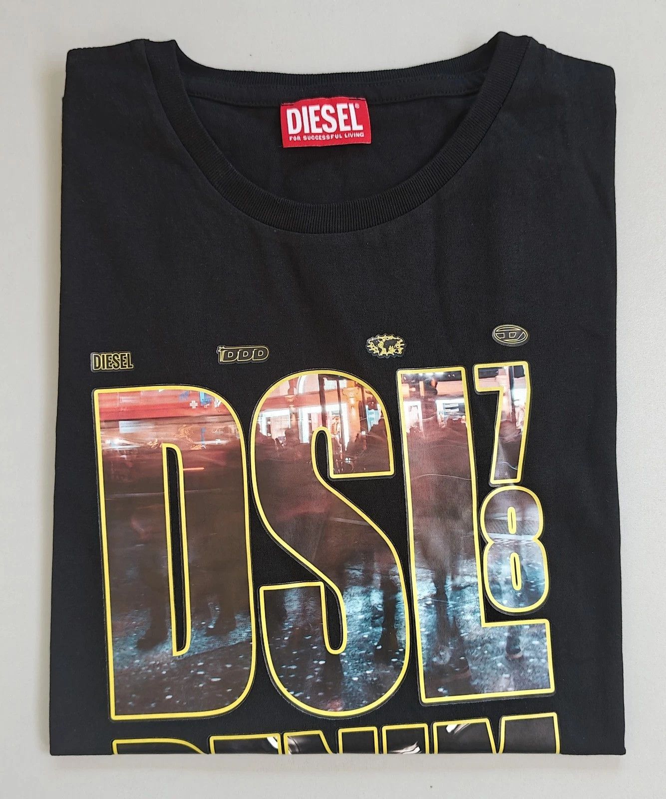 Diesel DIESEL Black T-shirt with DSL 78 Denim print T 4192 Size US L / EU 52-54 / 3 - 1 Thumbnail