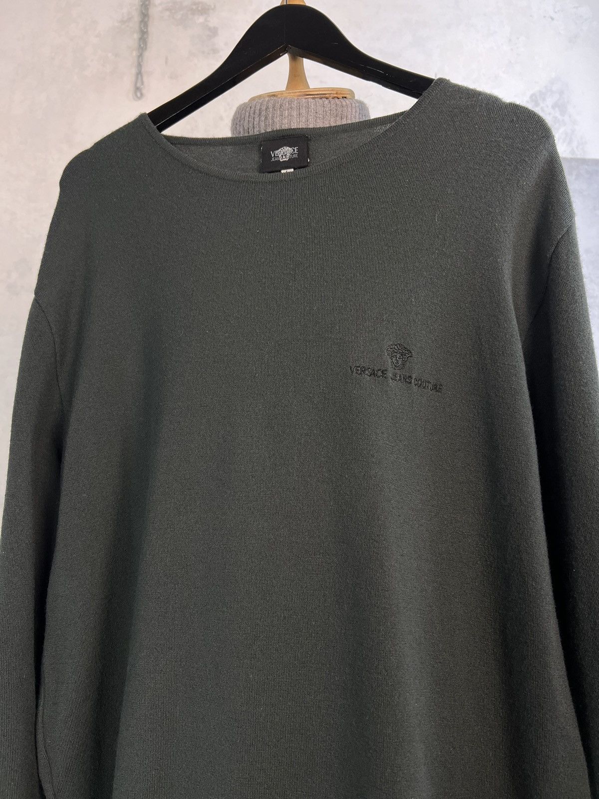 Versace Jeans Couture Vintage Versace Jeans Couture Sweater Size L Size US L / EU 52-54 / 3 - 2 Thumbnail