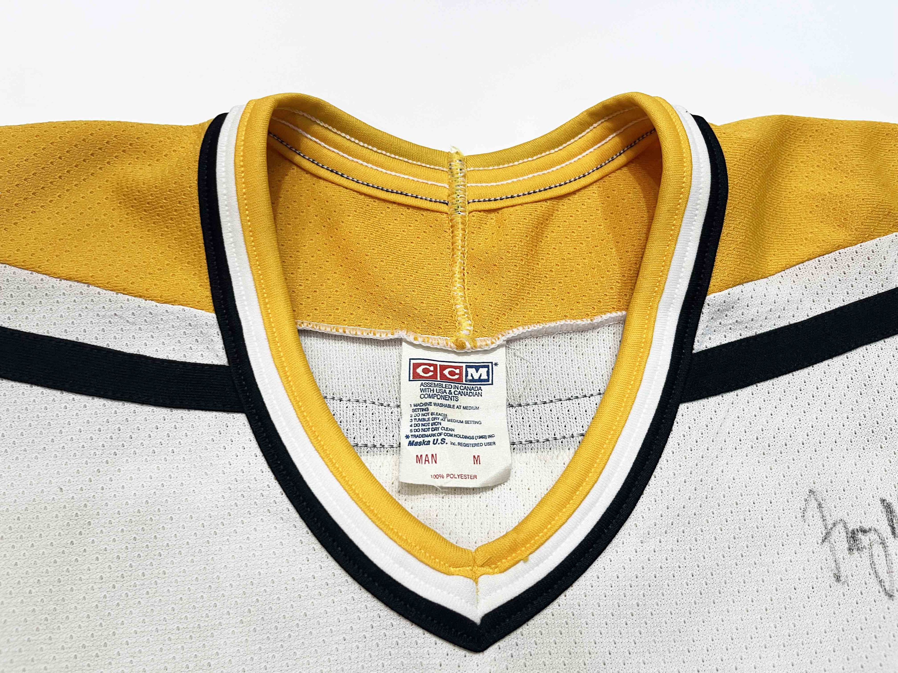 Ccm Vtg CCM Pittsburgh Penguins McEACHERN #15 NHL Hockey Jersey Size US M / EU 48-50 / 2 - 3 Thumbnail