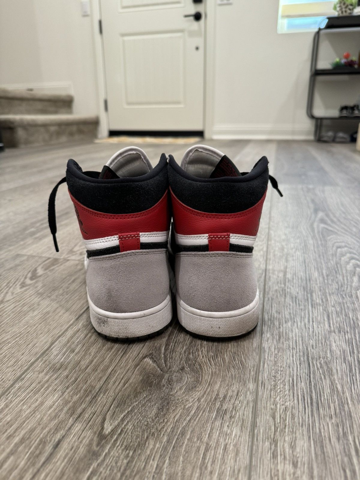 Jordan Brand Jordan 1 Retro High Light Smoke Grey Size US 10 / EU 43 - 3 Thumbnail