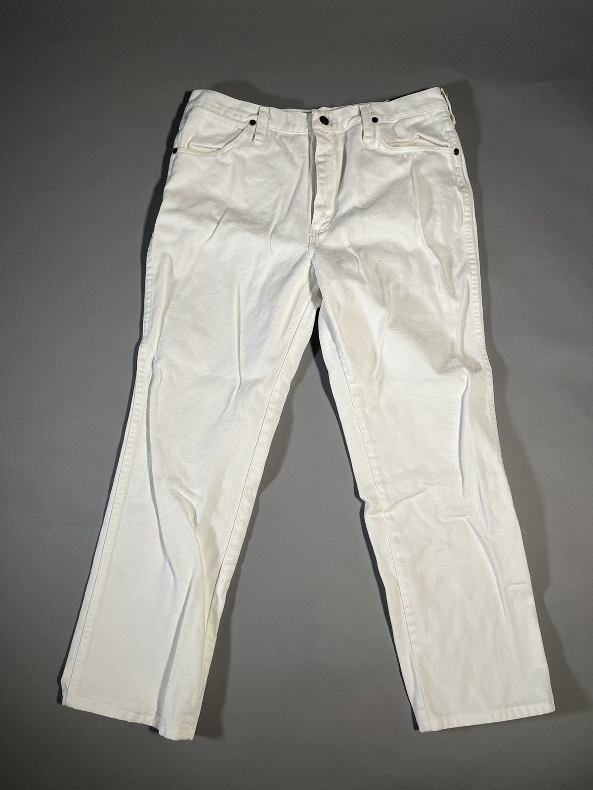 Wrangler White Wrangler Jeans Made in USA Size US 30 / EU 46 - 1 Thumbnail