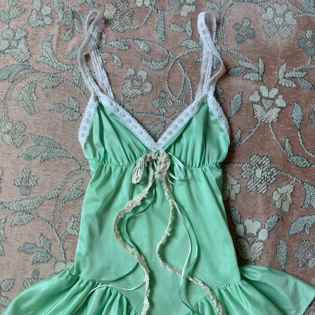 Vintage Romantic 1980's Mint Green Camisole (S-M) Size M / US 6-8 / IT 42-44 - 10 Thumbnail