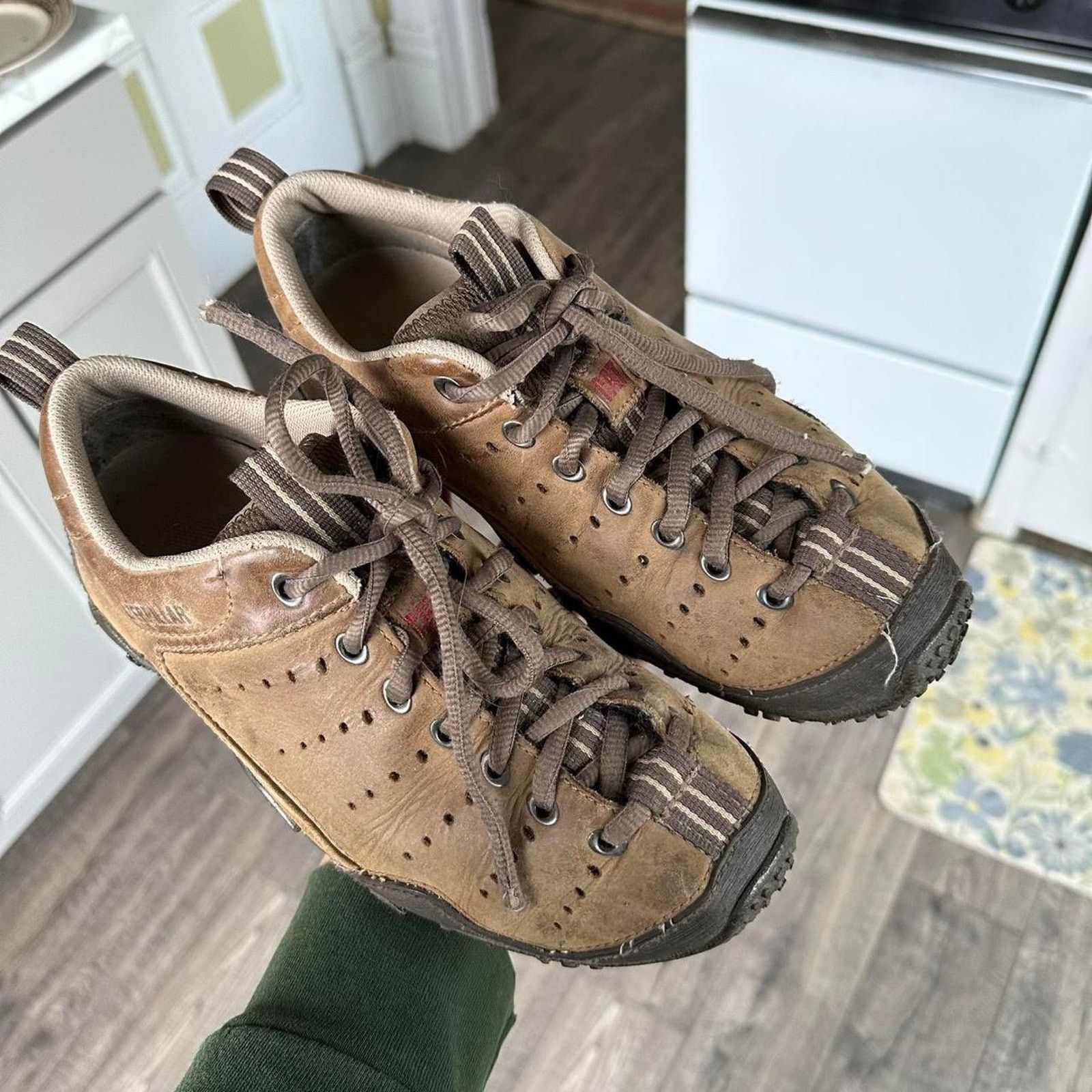 Other × Vintage Rare Vintage Brown Leather CAT Low Top Sporty Sneaker Shoe Size US 8 / EU 41 - 2 Thumbnail