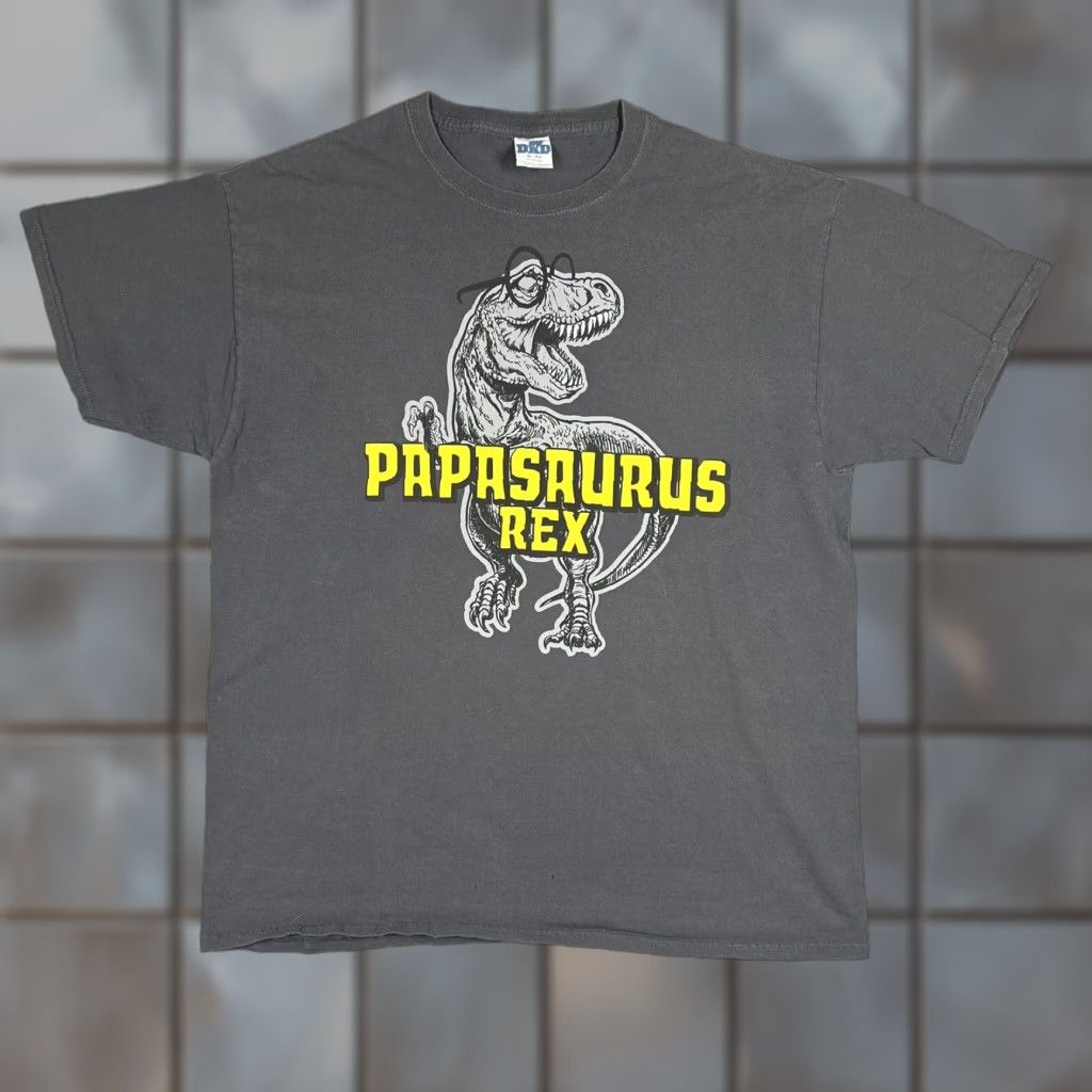Vintage Papasaurus Rex Mens T-Shirt XL Charcoal Gray Logo Graphic Tee Regular Fit Adult Size XL Men Size US XL / EU 56 / 4 - 1 Thumbnail