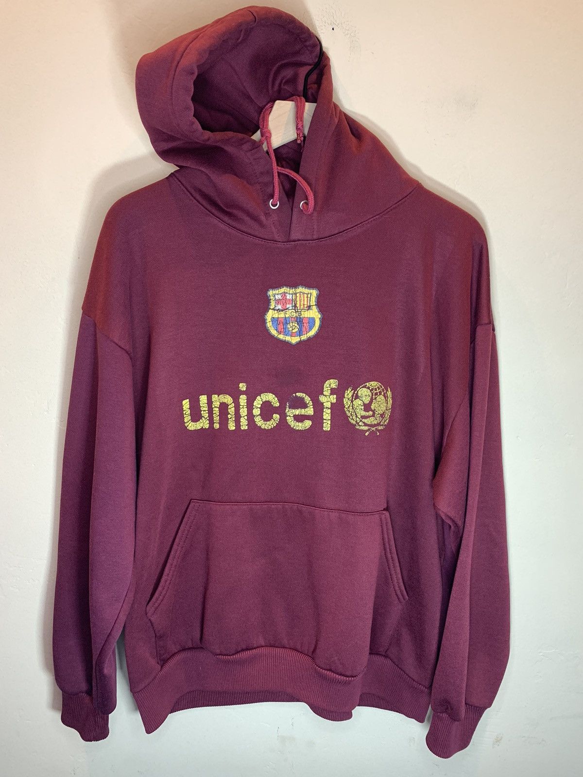 Vintage RARE* Vintage 90’s Ronaldinho #10 FC Barcelona Faded Hoodie Size US XL / EU 56 / 4 - 2 Thumbnail