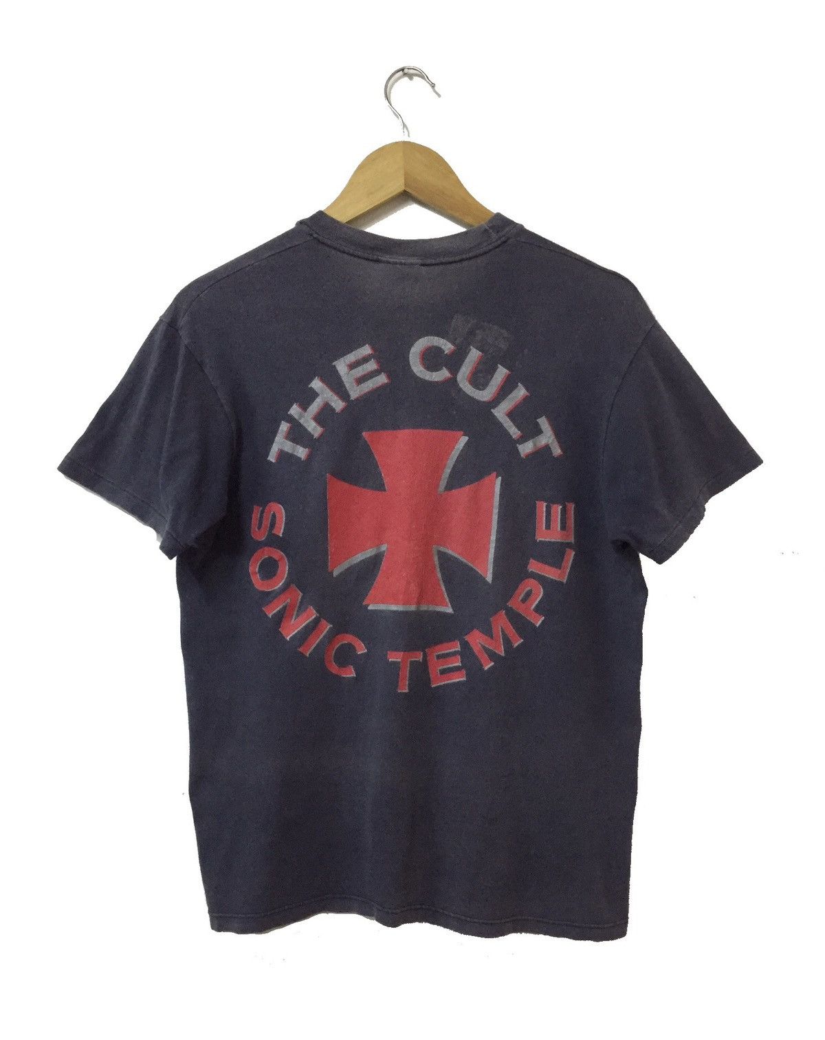 Band Tees VINTAGE 80s WORN THE CULT SONIC TEMPLE ROCK BAND TSHIRT Size US L / EU 52-54 / 3 - 6 Thumbnail