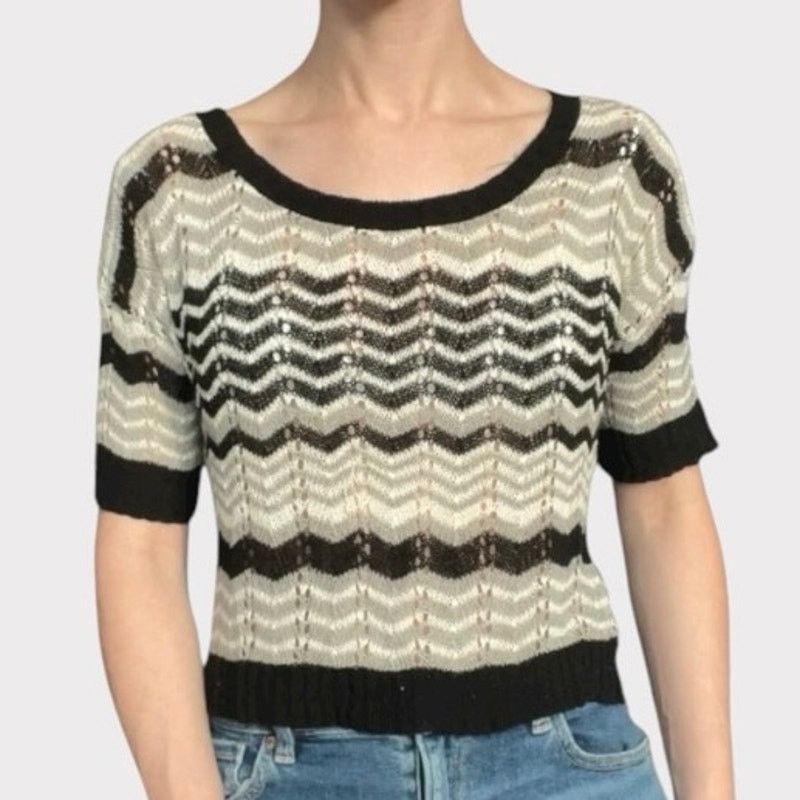 Vintage Vtg ...At Last Black & Grey Zig-Zag Striped Knit Blouse Size M / US 6-8 / IT 42-44 - 1 Thumbnail