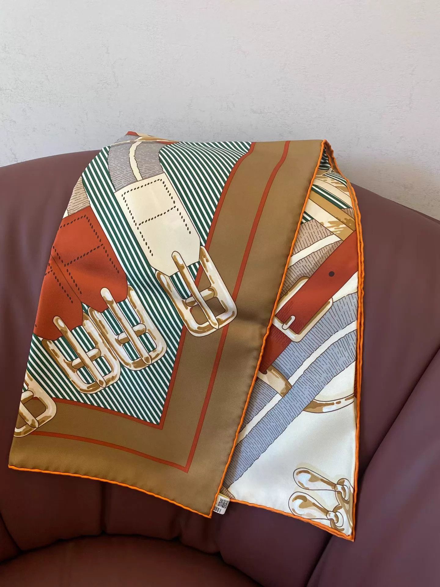 Hermes Hermes Horsebit 90x90 Scarf Unused Boxed Size ONE SIZE - 2 Thumbnail
