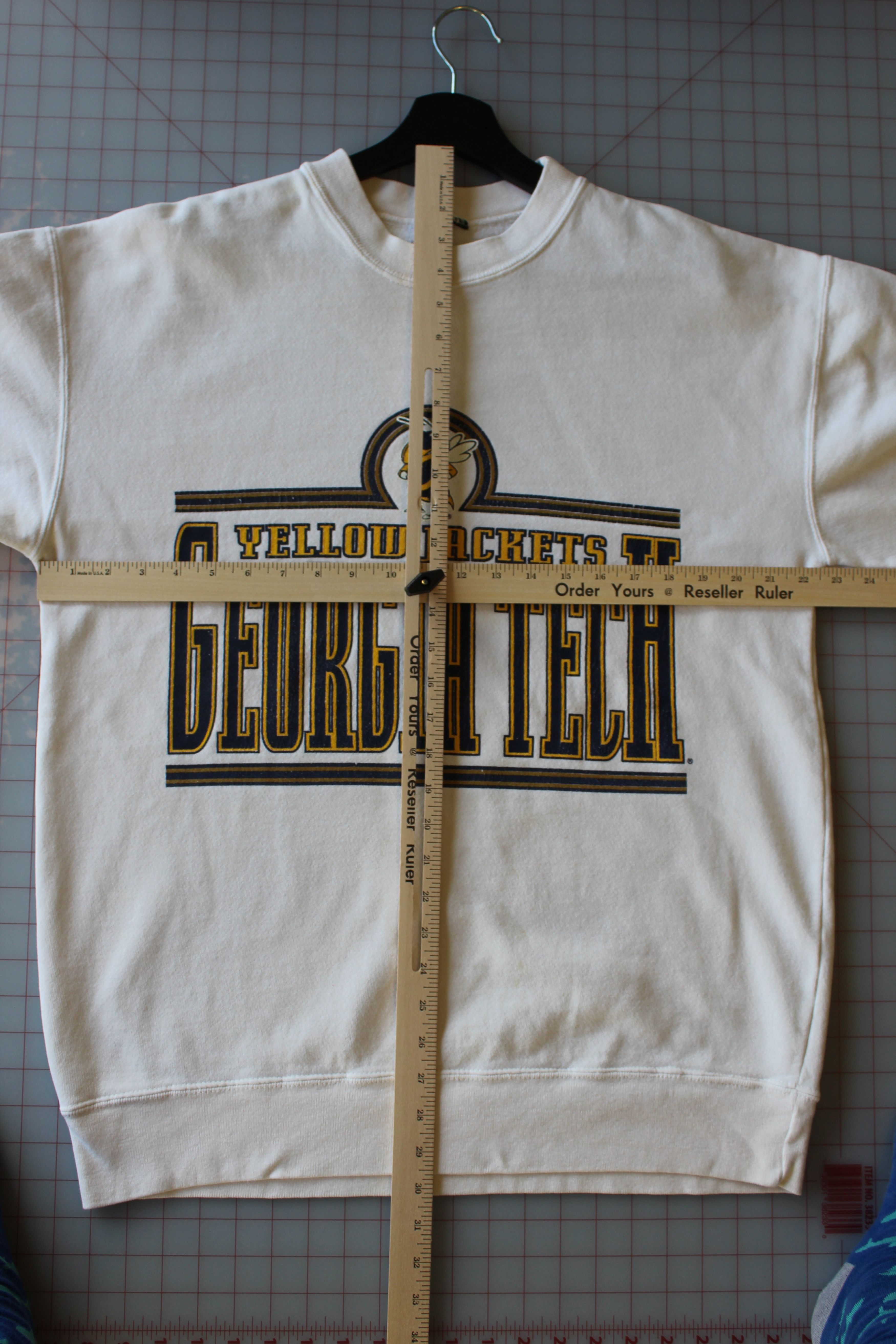Vintage GEORGIA TECH YELLOW JACKETS SWEATSHIRT Size US L / EU 52-54 / 3 - 4 Thumbnail