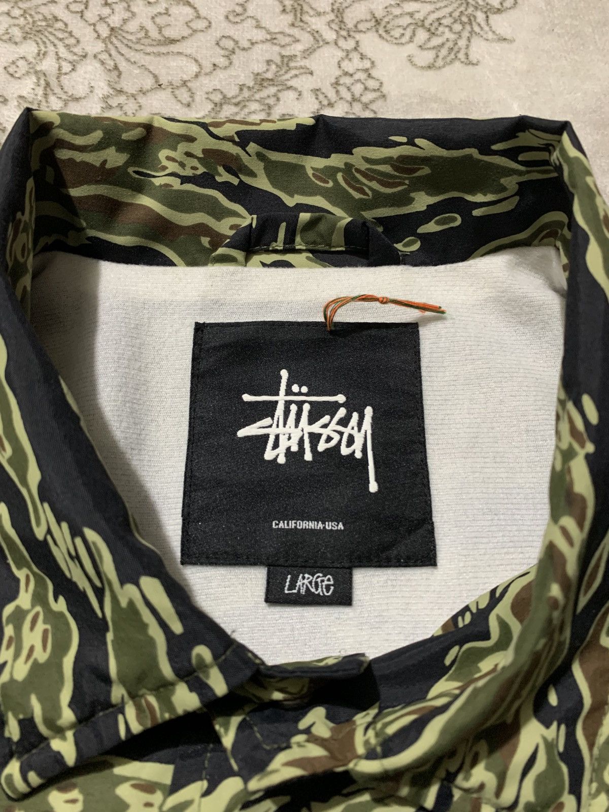 Stussy Stussy World Tour Tiger Stripes Size US L / EU 52-54 / 3 - 5 Thumbnail