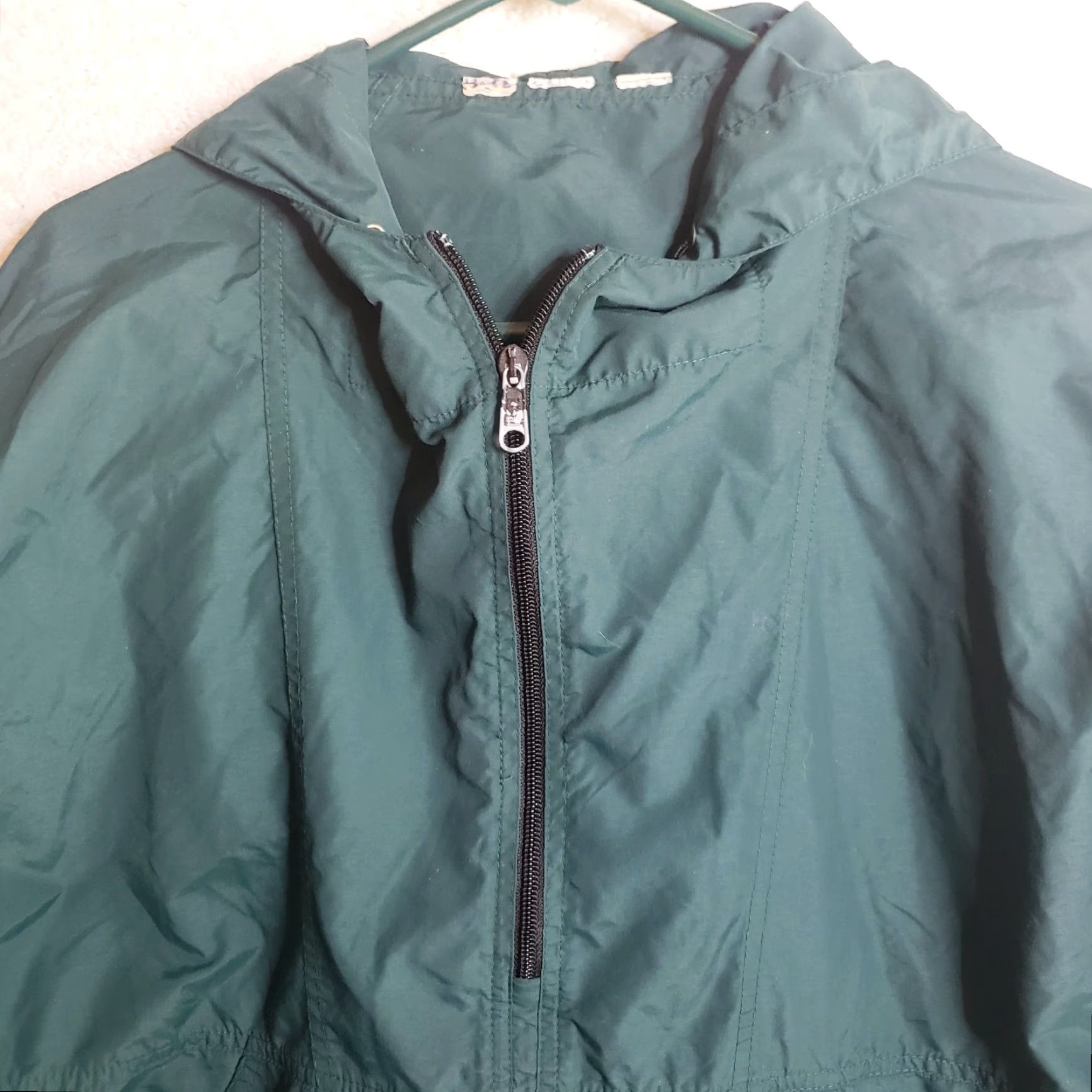 Vintage L.L. Bean Anorak Windbreaker Rain Coat Jacket Women's L Green Lightweight Packable USA 90s Outdoor Zip Logo Windbreaker Mens Womens Girls Boys Size L / US 10 / IT 46 - 6 Thumbnail