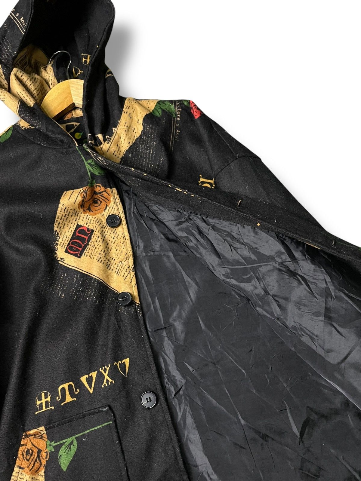 Japanese Brand × Vintage Japanese Brand Newspaper Graphic Hooded Jacket (107) Size US XXL / EU 58 / 5 - 6 Thumbnail