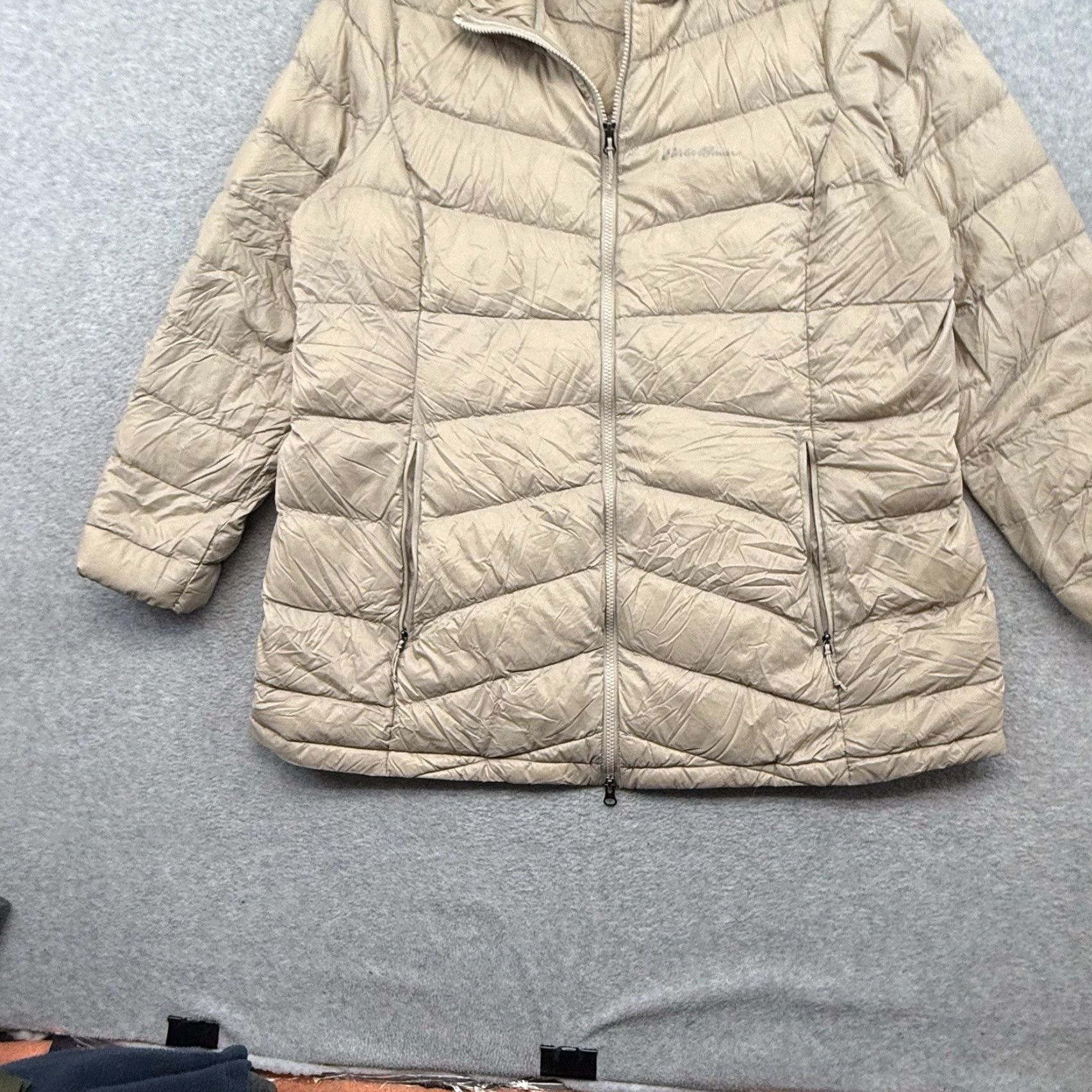 Eddie Bauer Eddie Bauer EB650 Down Puffer Jacket Women’s 2XL Beige Long Parka Zip Hooded Insulated Zippered Pockets Winter Fall Casual Travel Workwear Mens? Women Size XXL / US 16-18 / IT 52-54 - 2 Thumbnail