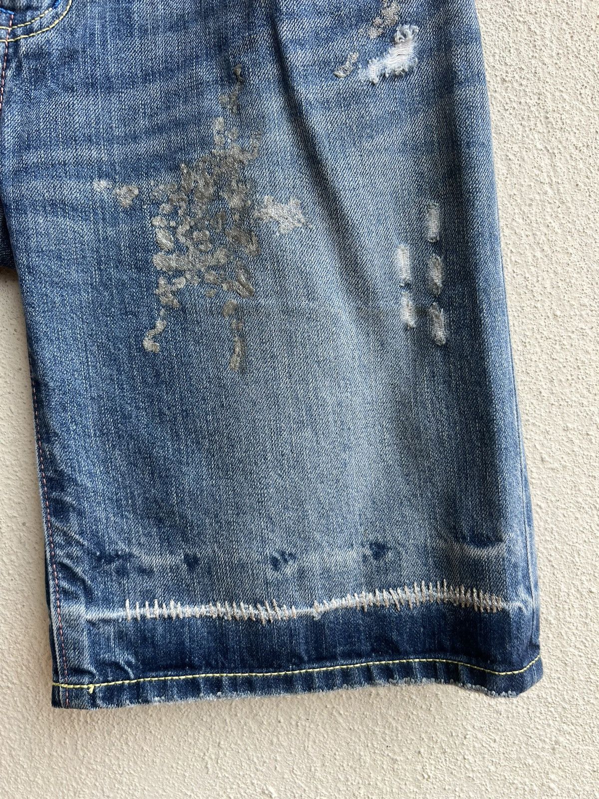 Tsumori Chisato Tsumori Chisato Distressed Denim Painter Short Pant Size US 30 / EU 46 - 11 Thumbnail