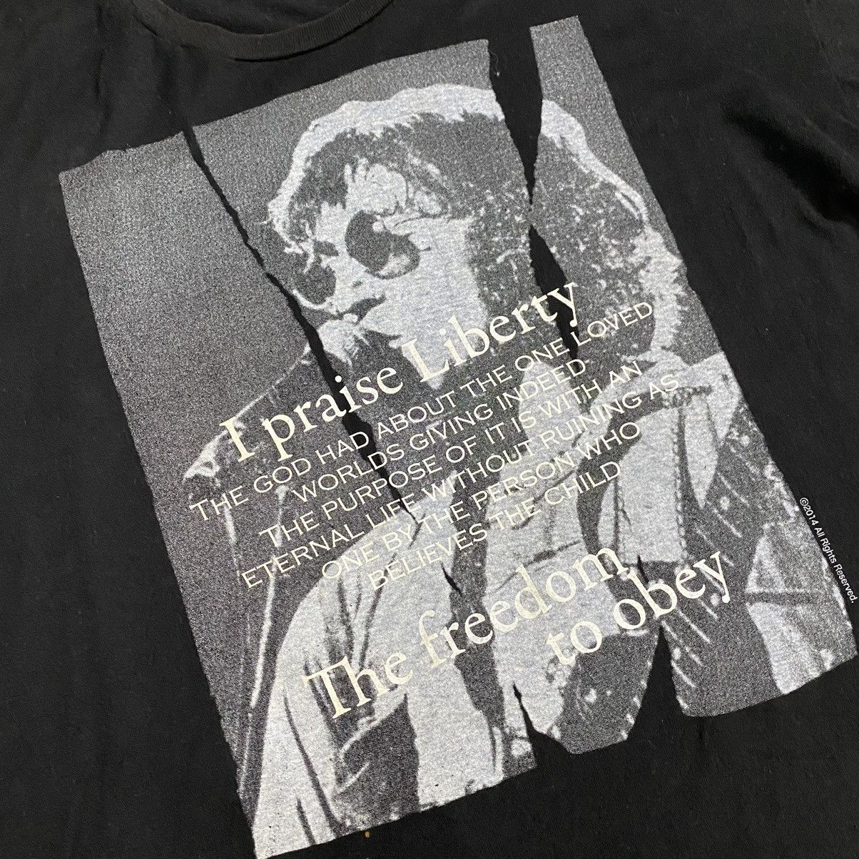 Band Tees John Lennon praise liberty the freedom to obey Size US L / EU 52-54 / 3 - 6 Thumbnail