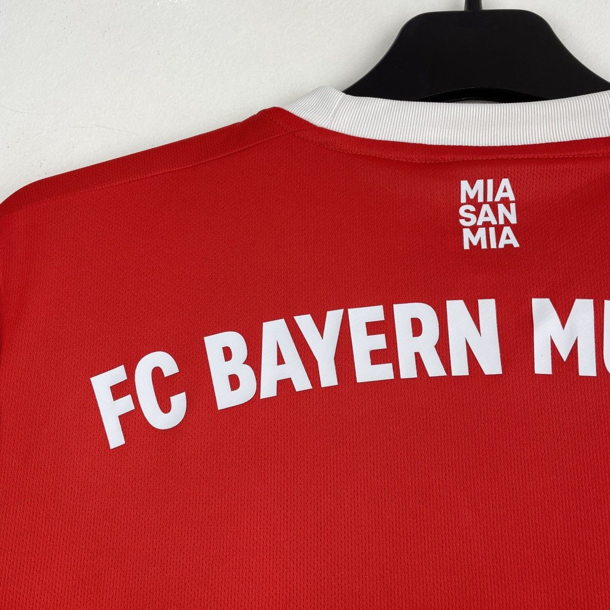 Adidas Bayern Munich Home Adidas Jersey Shirt Men 2022/2023 Size US M / EU 48-50 / 2 - 11 Thumbnail