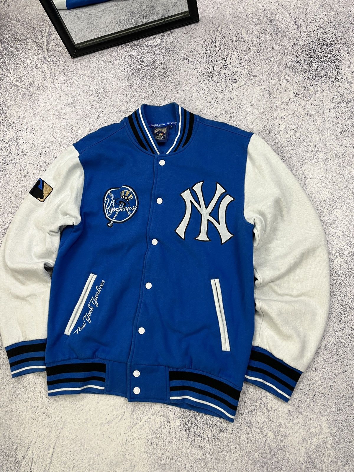 MLB × Majestic × New York Yankees Majestic New York Yankes Bomber Jacket Varsity MLB Rare Hype Size US L / EU 52-54 / 3 - 4 Thumbnail