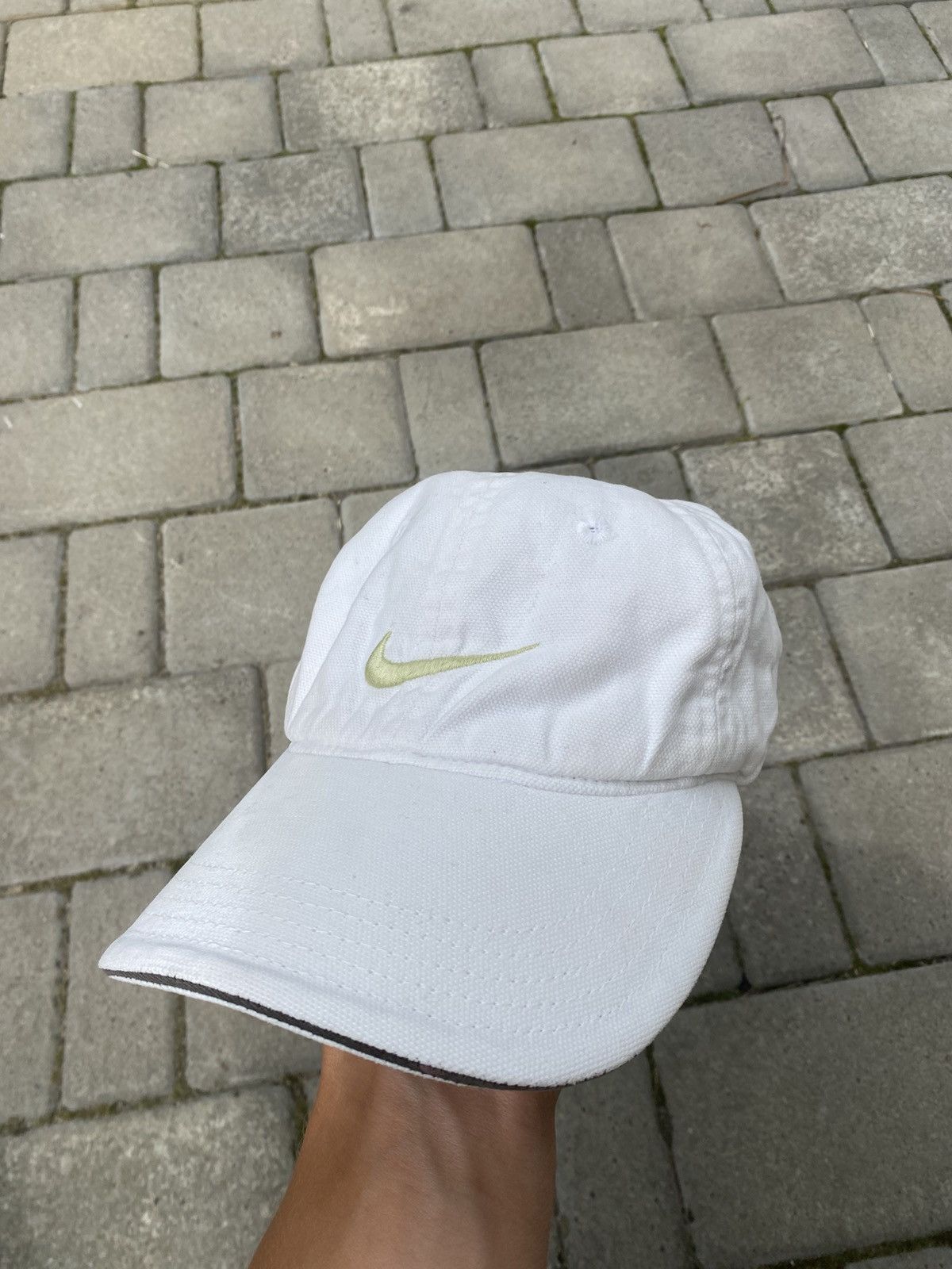 Nike Cap Nike Vingage 90s swoosh on size Size ONE SIZE - 1 Thumbnail