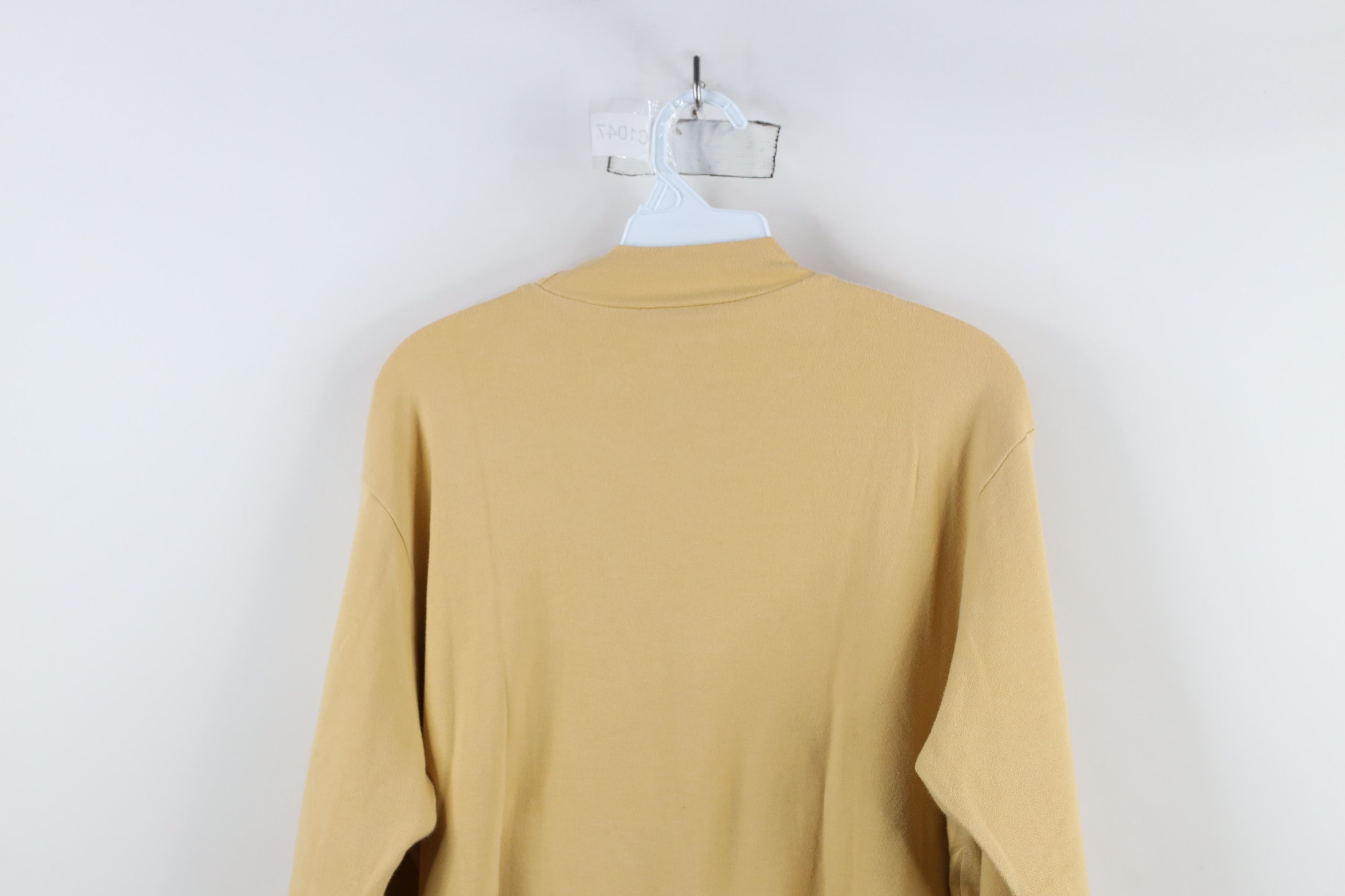 Vintage × Woolrich Woolen Mills Vintage 90s Woolrich Blank Mock Neck T-Shirt Cotton Beige Size M / US 6-8 / IT 42-44 - 12 Thumbnail