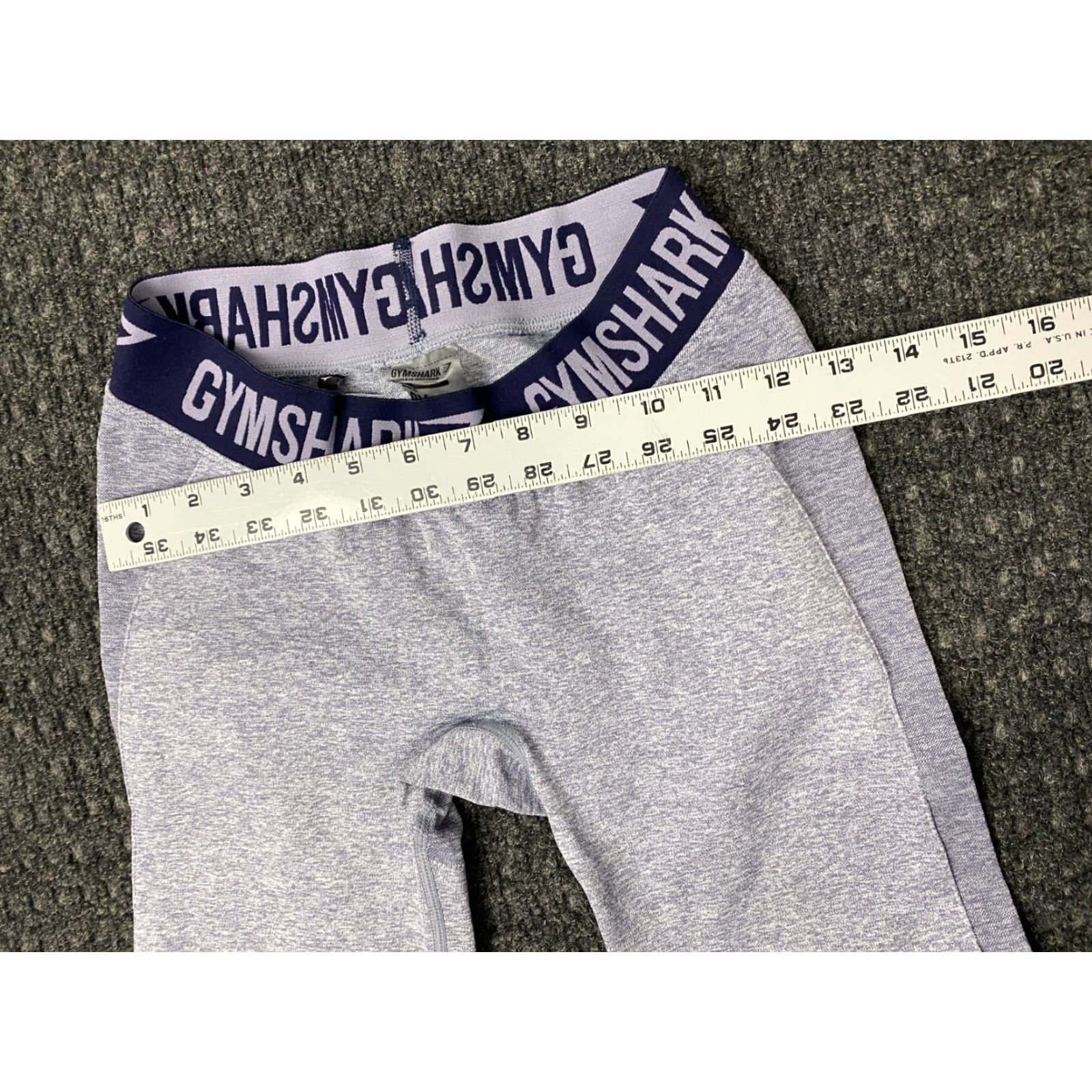 Gymshark Gymshark Leggings S Gray Purple Spellout Waistband Compression Seamless Size 28" / US 6 / IT 42 - 5 Thumbnail