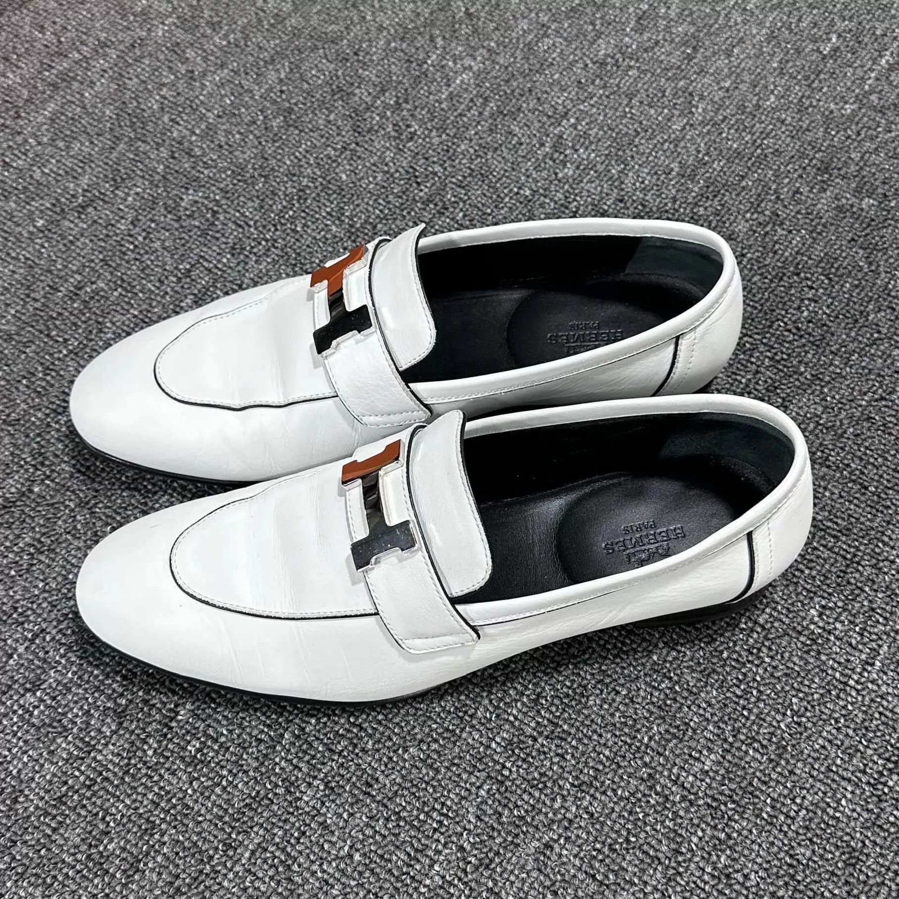 Hermes HERMES White H Loafer Women's 36.5 Size US 6 / IT 36 - 1 Thumbnail
