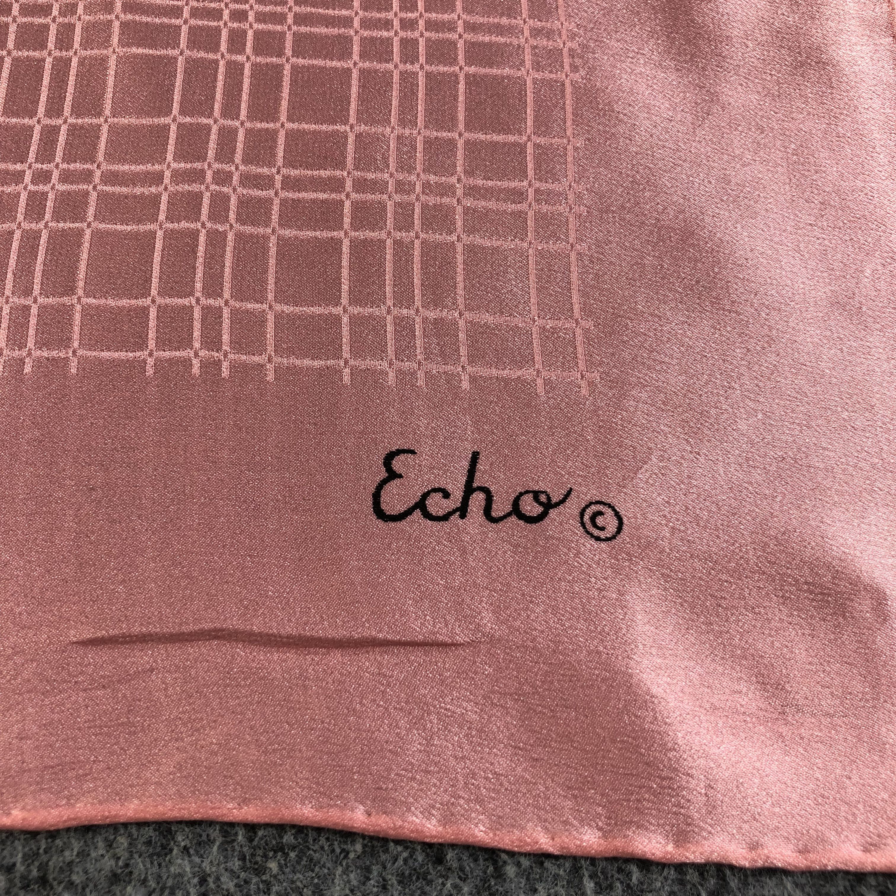 Japanese Brand Vintage Echo Pink Hand Rolled Silk Scarf M566 Size ONE SIZE - 3 Thumbnail