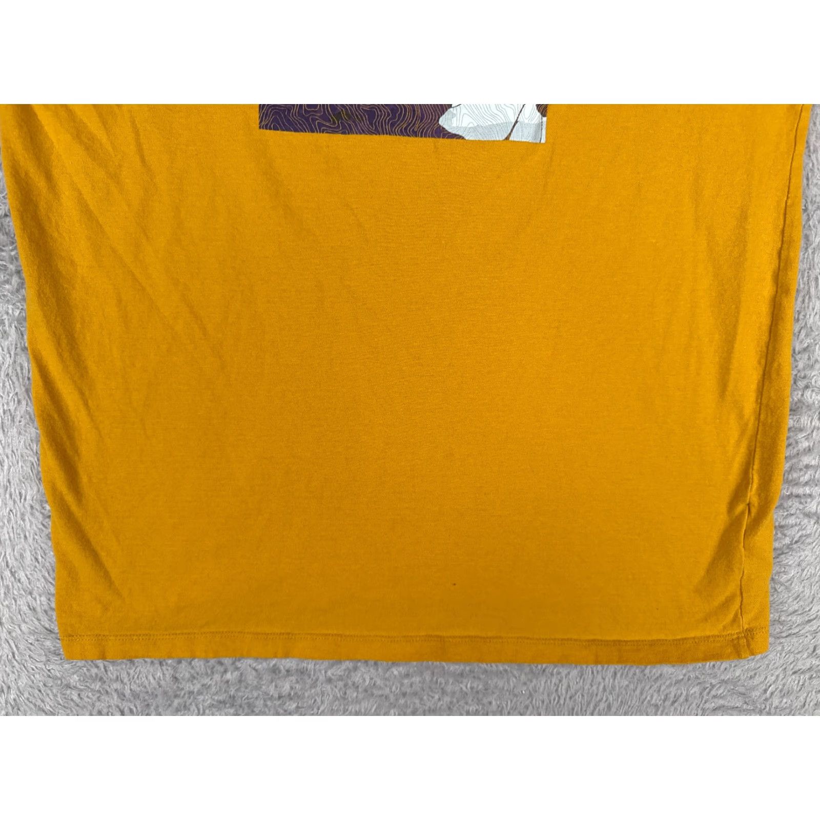 The North Face The North Face Shirt Men Medium Yellow Floral Short Sleeve Crew Neck 100% Cotton T-Shirt Size US M / EU 48-50 / 2 - 5 Thumbnail