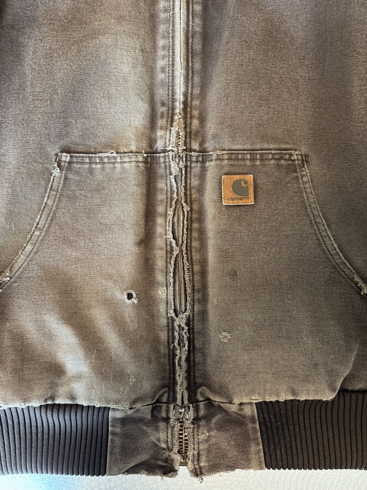 Carhartt Distressed Carhartt j130 jacket Size US L / EU 52-54 / 3 - 6 Thumbnail