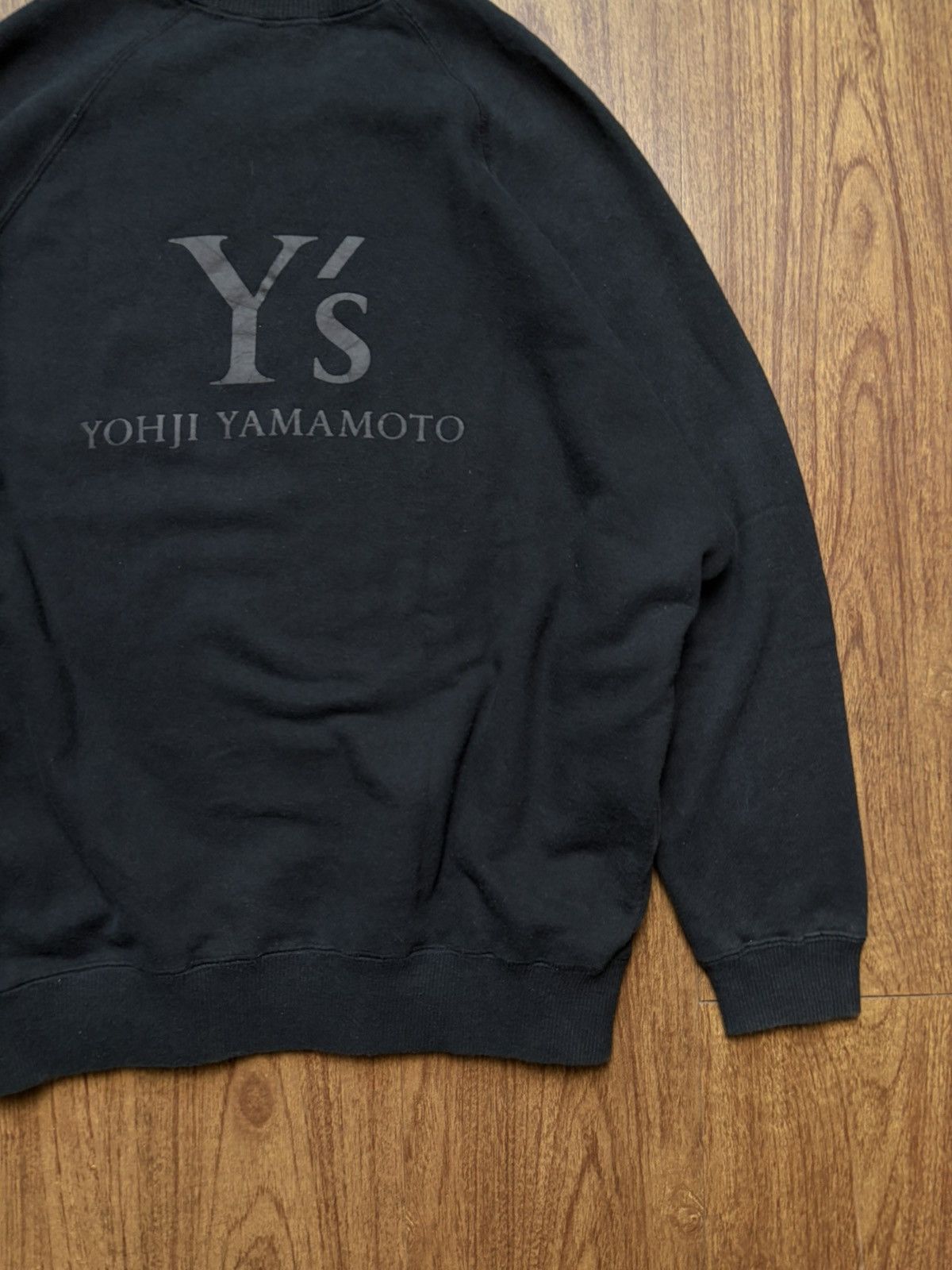 Yohji Yamamoto FREE TAX ! Vintage Yohji Yamamoto Y’S Back Logo Crewneck Size US M / EU 48-50 / 2 - 3 Thumbnail
