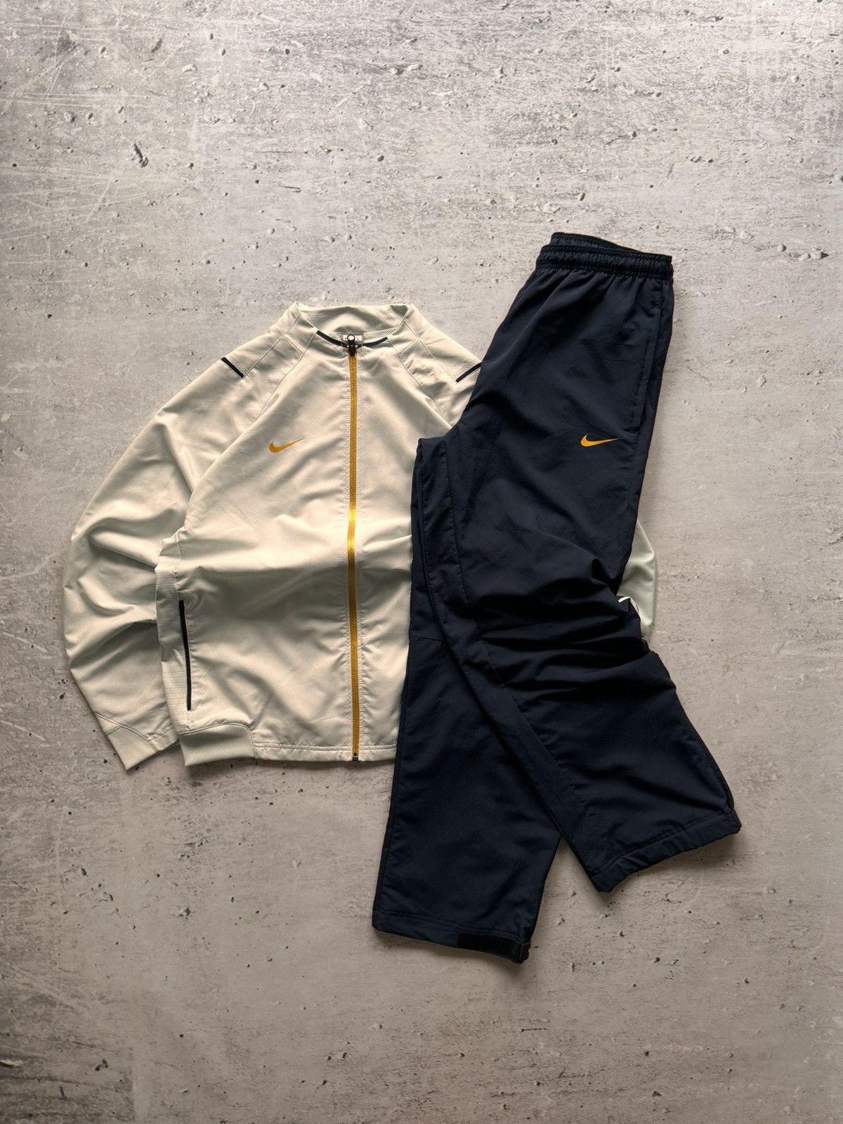 Nike × Vintage NIKE VINTAGE OVERSIZE DRIL TRACK SUIT Y2k Size US L / EU 52-54 / 3 - 1 Thumbnail