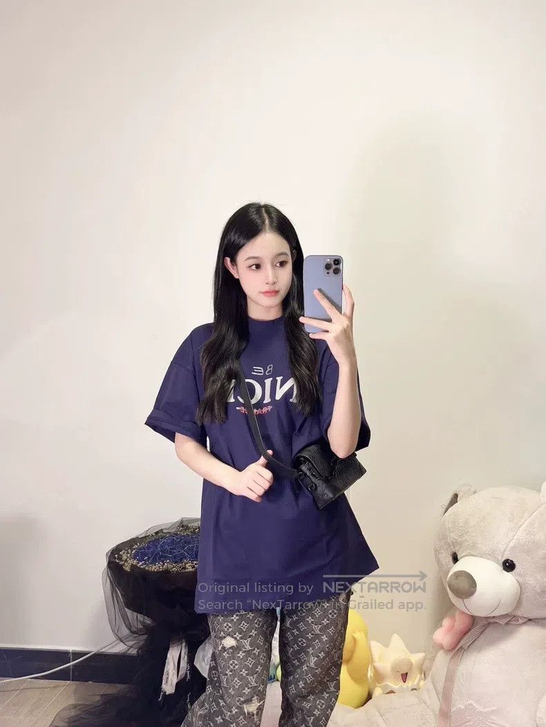 Balenciaga Balenciaga Short Sleeve Size US M / EU 48-50 / 2 - 6 Thumbnail