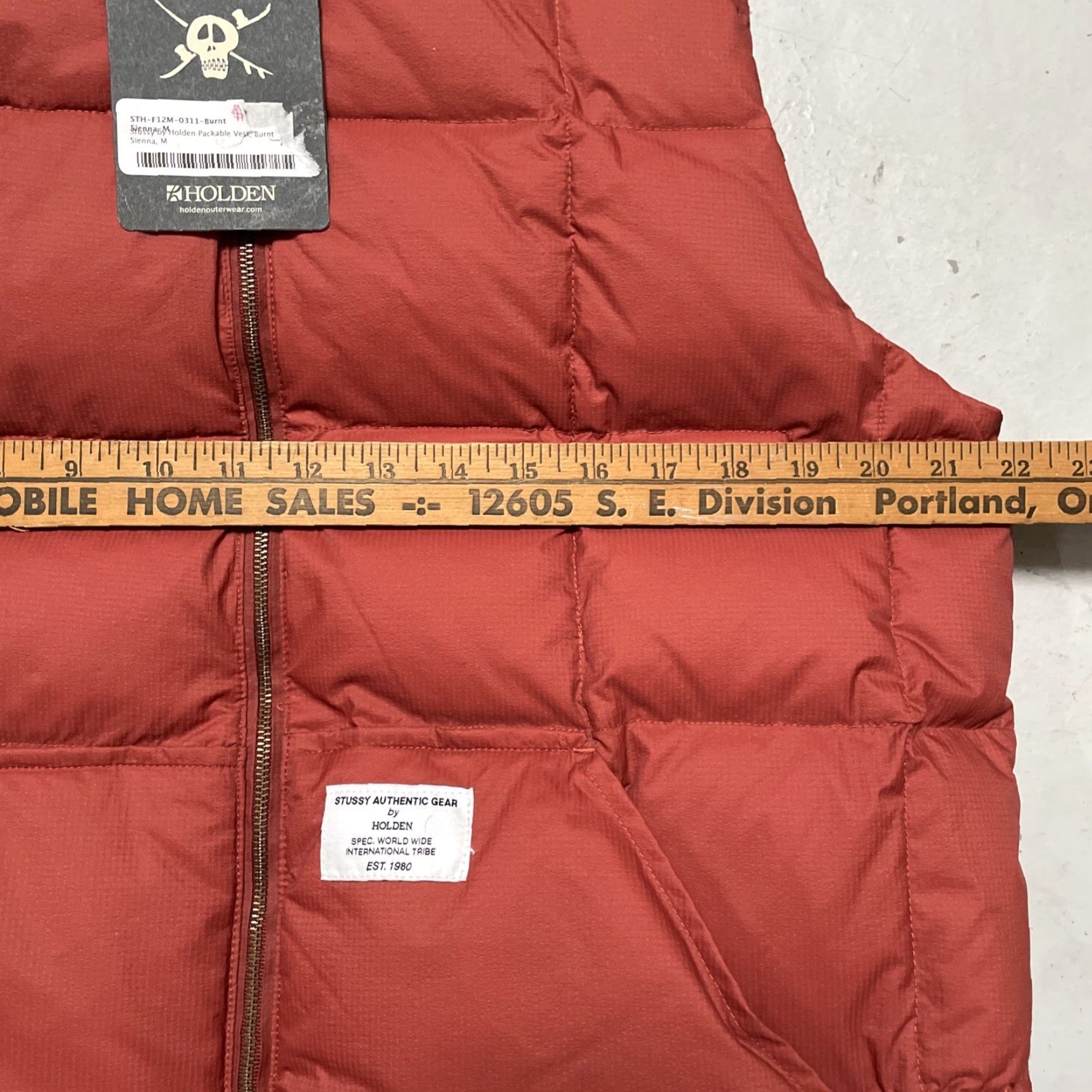 Vintage Stussy x Holden Packable Quilted Puffer Down Fill Vest M NWT Burnt Nylon Unisex Adults 90s Y2K Streetwear Sk8er Vest Mens Size US M / EU 48-50 / 2 - 3 Thumbnail