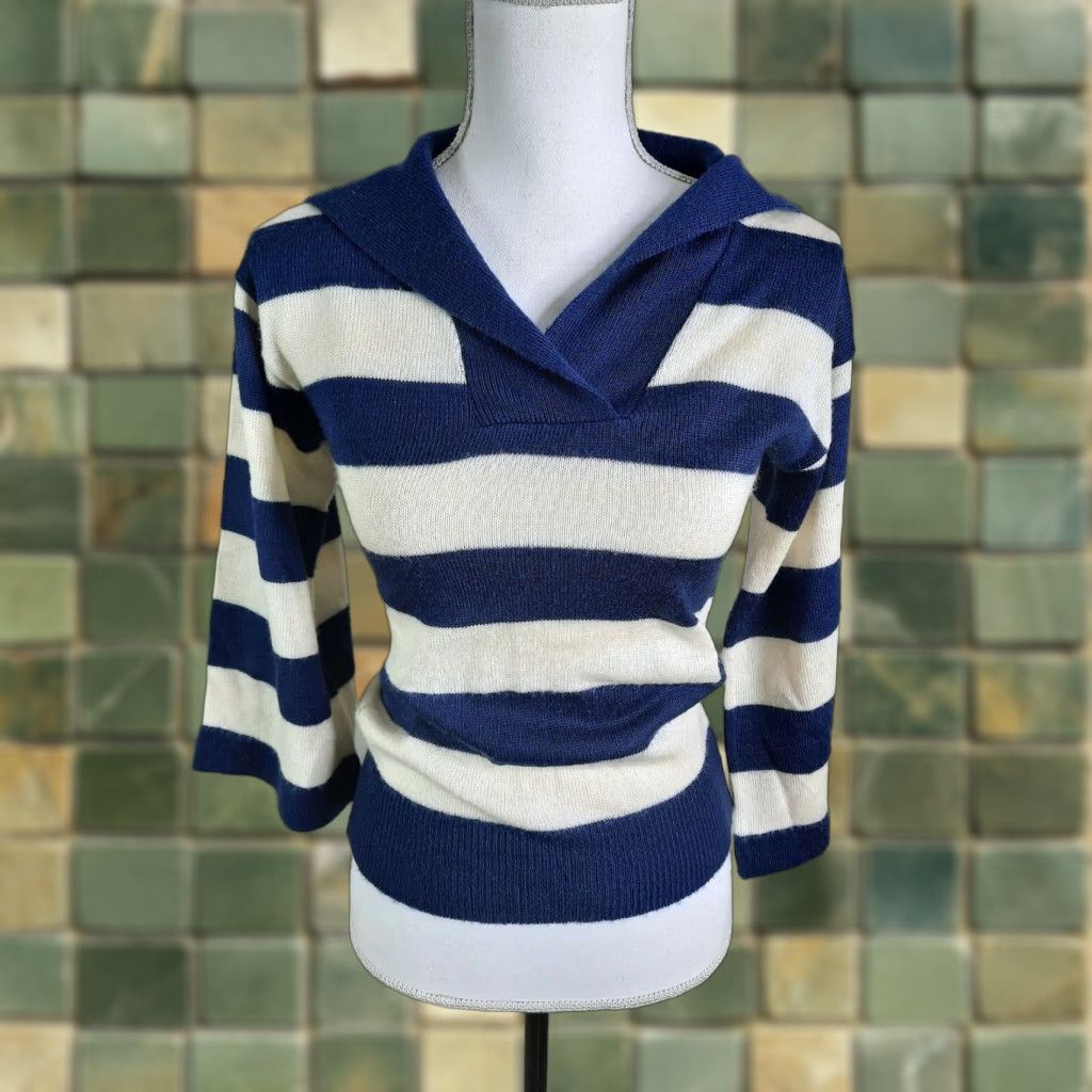 Nautica VINTAGE Offspring By Trisha Sayad 1970s Nautical Blue White Striped Sweater XS Size XS / US 0-2 / IT 36-38 - 1 Thumbnail