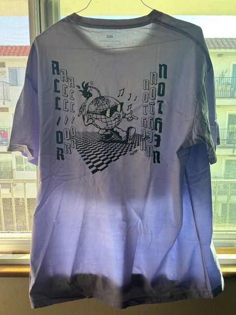 Globe Globe Hypercolor T-Shirt Size US XL / EU 56 / 4 - 2 Thumbnail