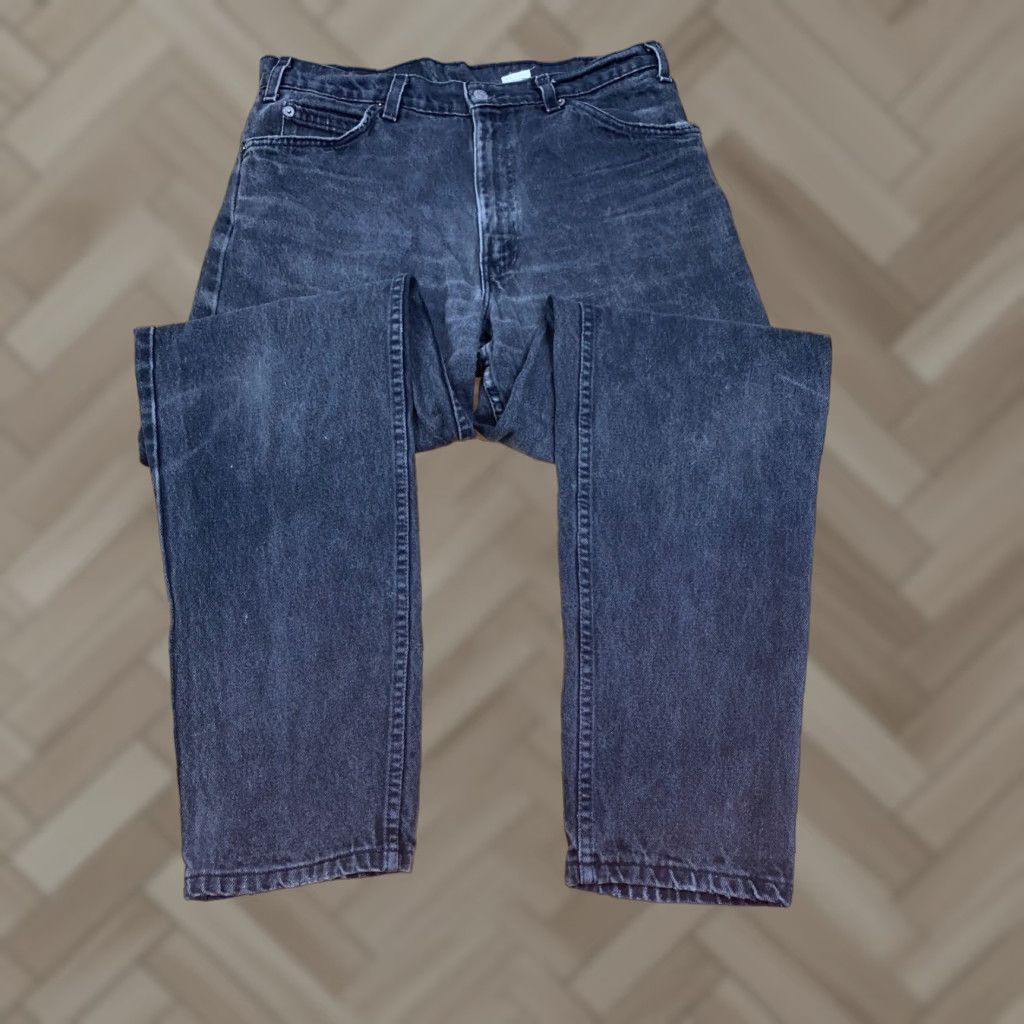 Levi's VINTAGE Levi's 550 Jeans Mens Tapered Leg 33x32 Black 90s Orange Tab Relaxed Fit 36 Waist Cotton Denim Size US 33 - 1 Thumbnail