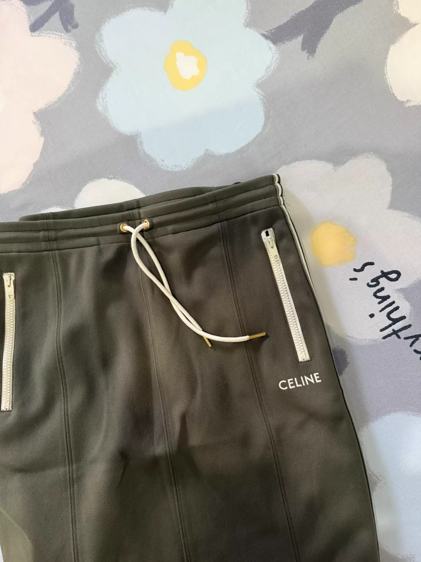 Celine Celine emerald green casual midi skirt 95 new Size 26" / US 2 / IT 38 - 2 Thumbnail