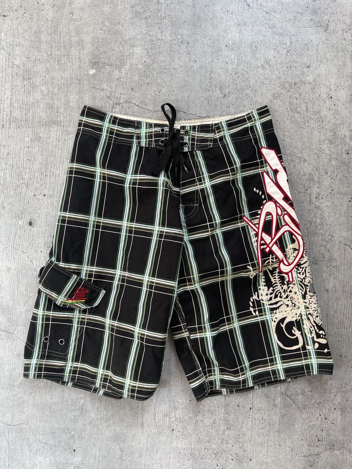 Billabong × Vintage Vintage 90s Billabong shorts art streetwear style size Size US 32 / EU 48 - 2 Thumbnail