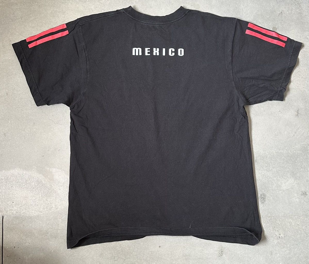 Adidas VINTAGE ADIDAS MEXICO TRAINING TEE Size US L / EU 52-54 / 3 - 6 Thumbnail