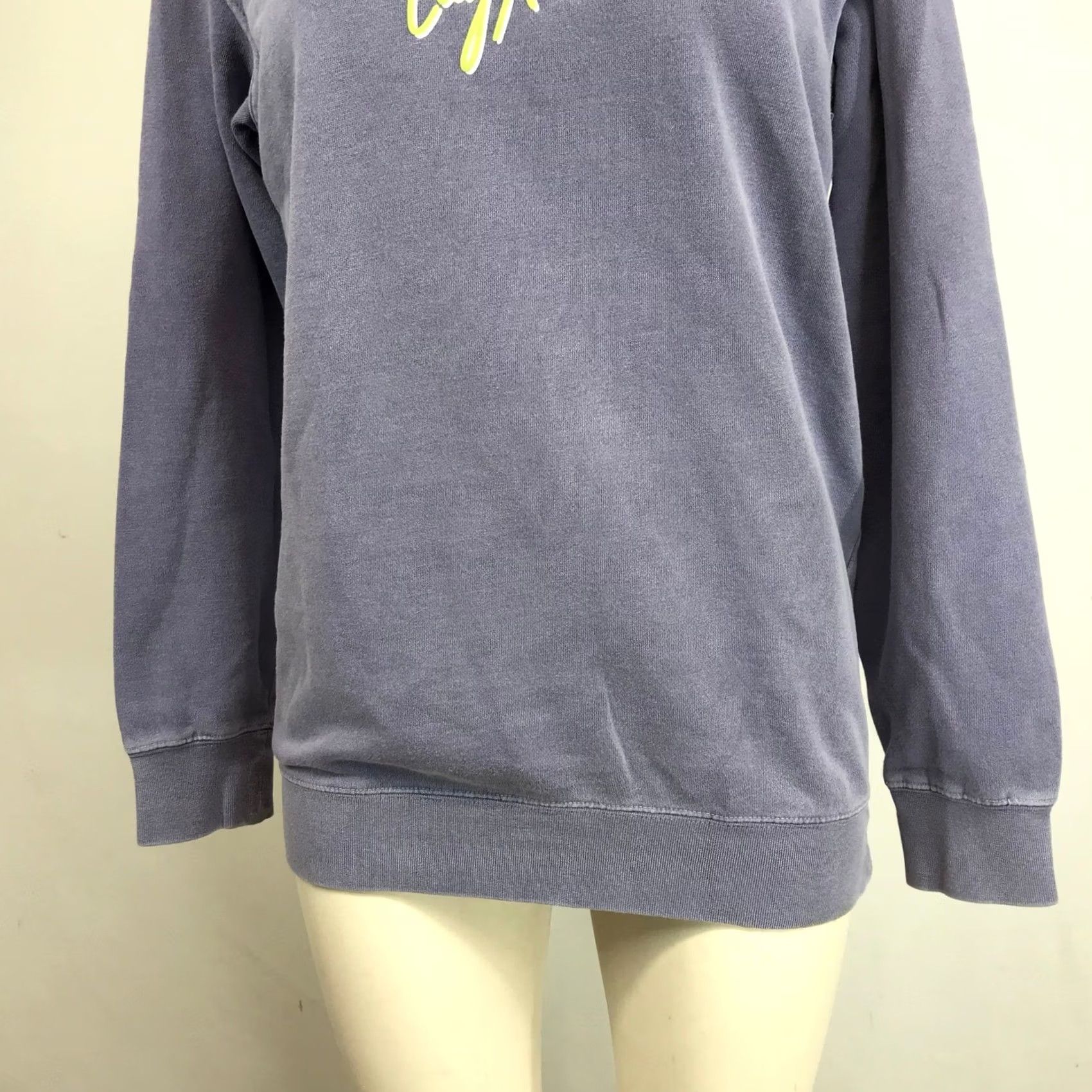 Vintage Cody's Run Club Purple Crewneck Sweatshirt Graphic Print Size XS Size XS / US 0-2 / IT 36-38 - 3 Thumbnail