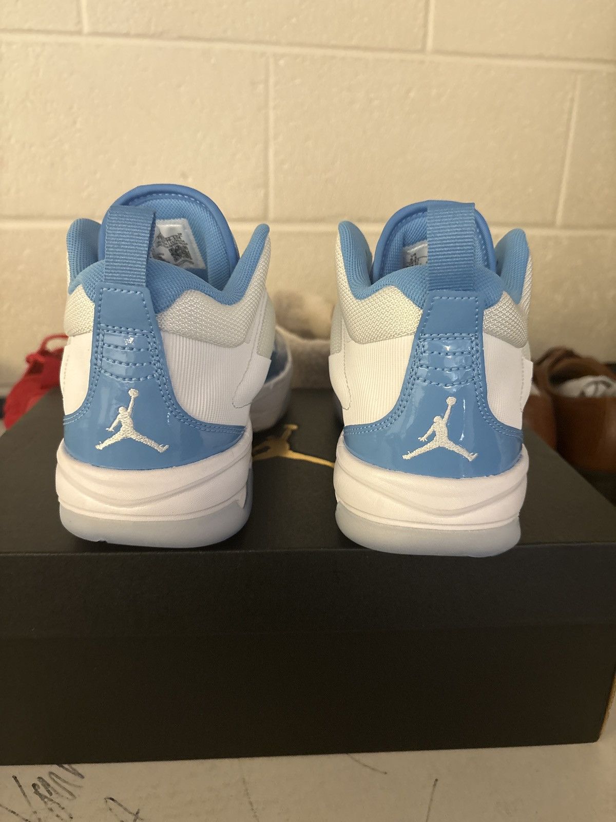 Nike Jordan stay loyal 3 Size US 9.5 / EU 42-43 - 3 Thumbnail